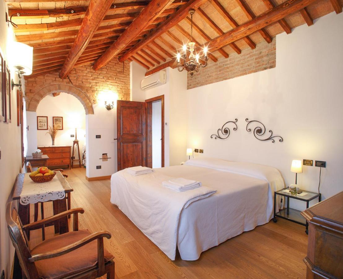 Agriturismo Tenuta La Pila Villa Villa Bartolomea Rum bild